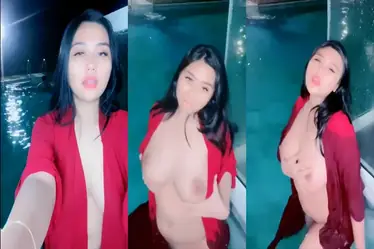 Bokep Indo Main Basah Basahan Di Kolam Renang Umum